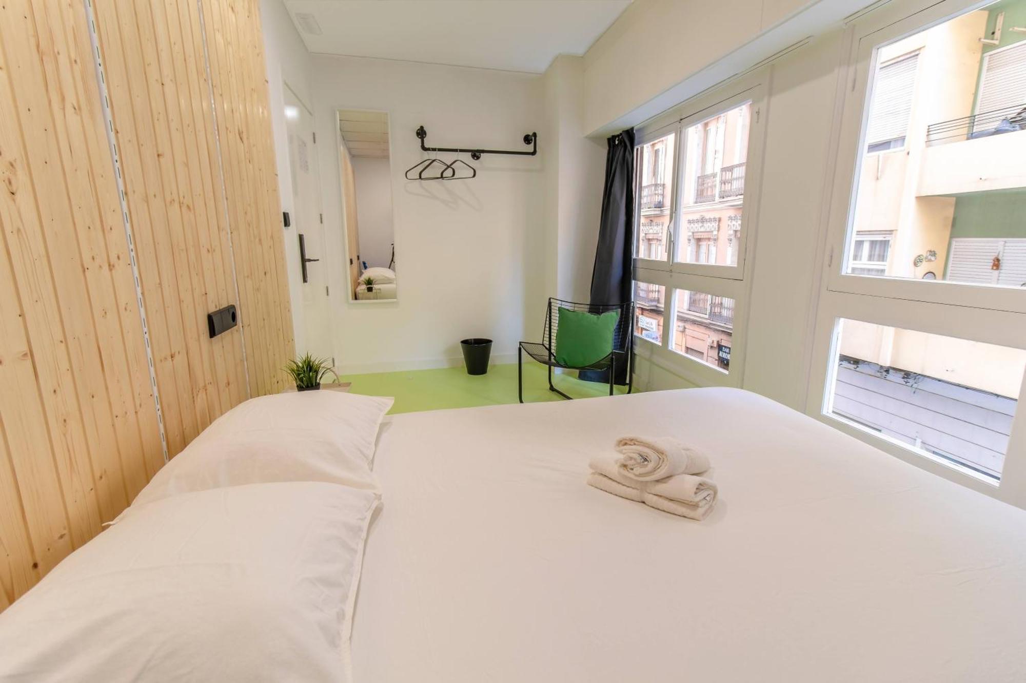 Koala Hostel Mercado Alicante Ngoại thất bức ảnh