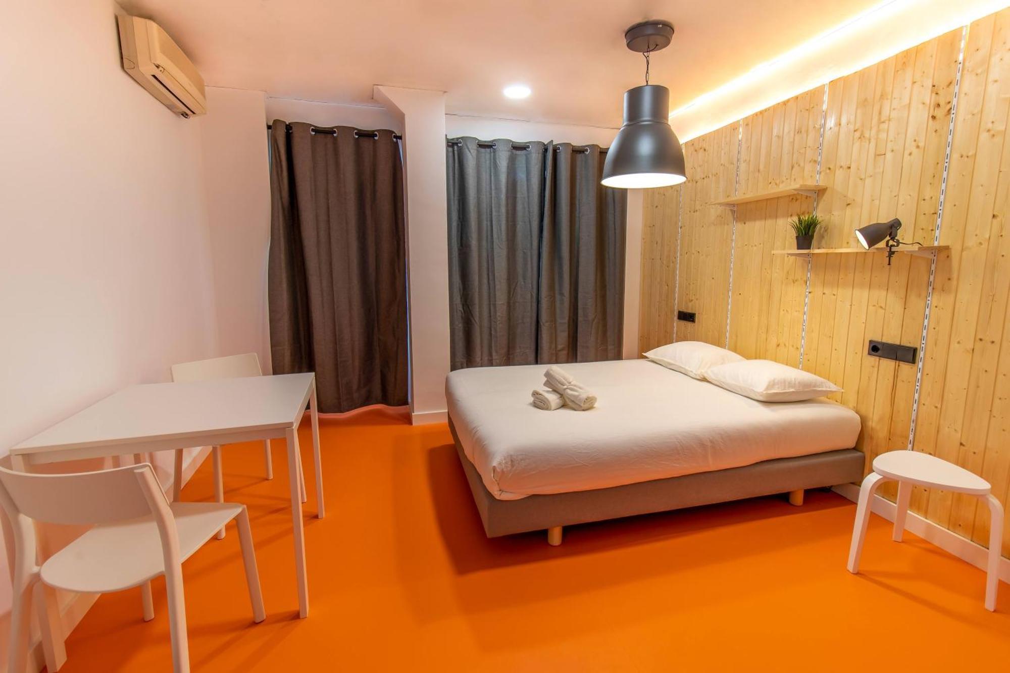 Koala Hostel Mercado Alicante Ngoại thất bức ảnh